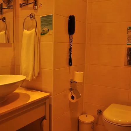 Hotel Port Side 5*
